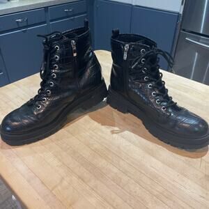 Nine West Womens Black CrocPrint Lace Up Side Zip Mid Sz 10 Combat Boots Chunky